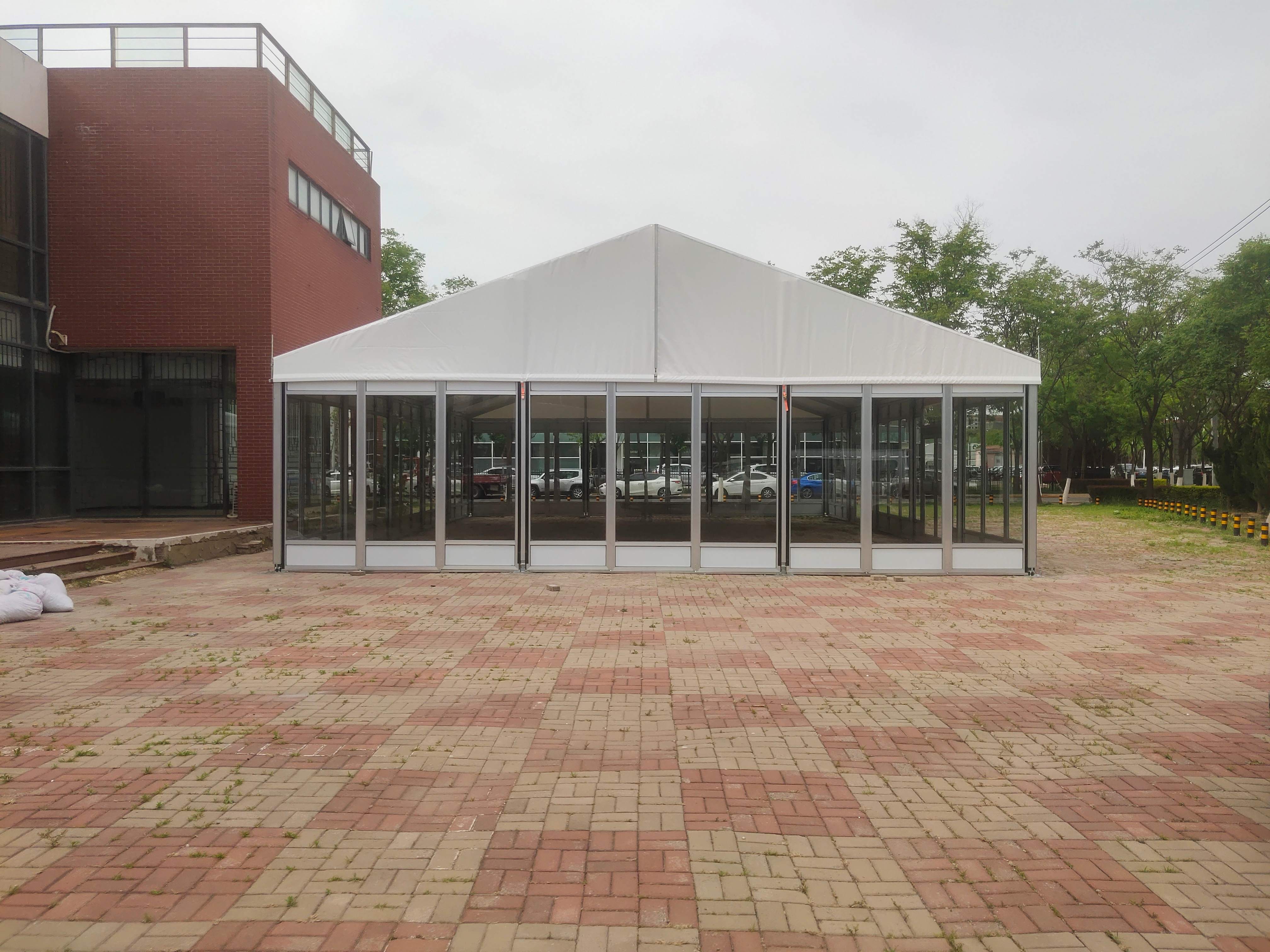 Transparent Glass Tent